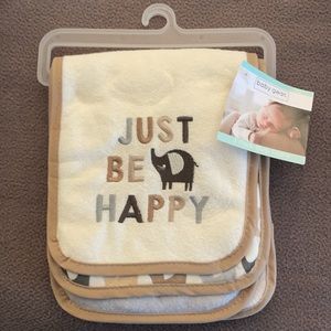 🐘 NWT Burp Cloths 🐘